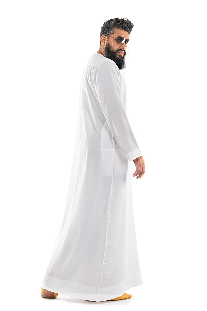 White Men Arab Omani Jubba